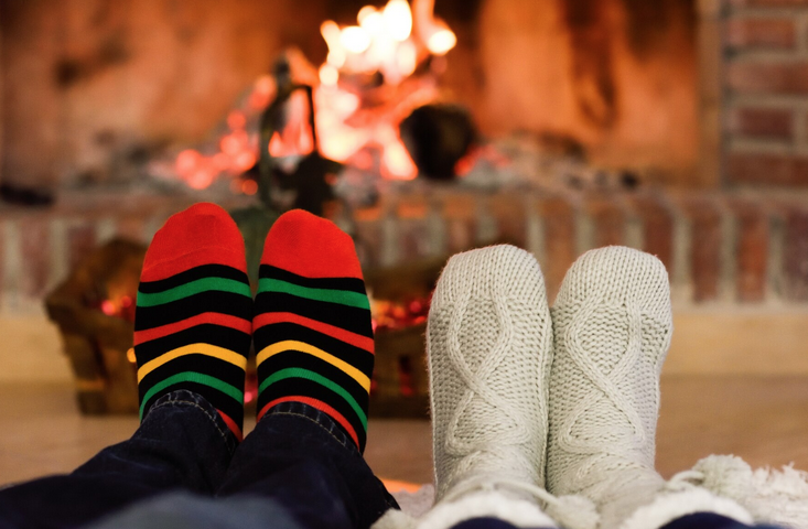 Abriga tu hogar este otoño: la magia de una chimenea encendida